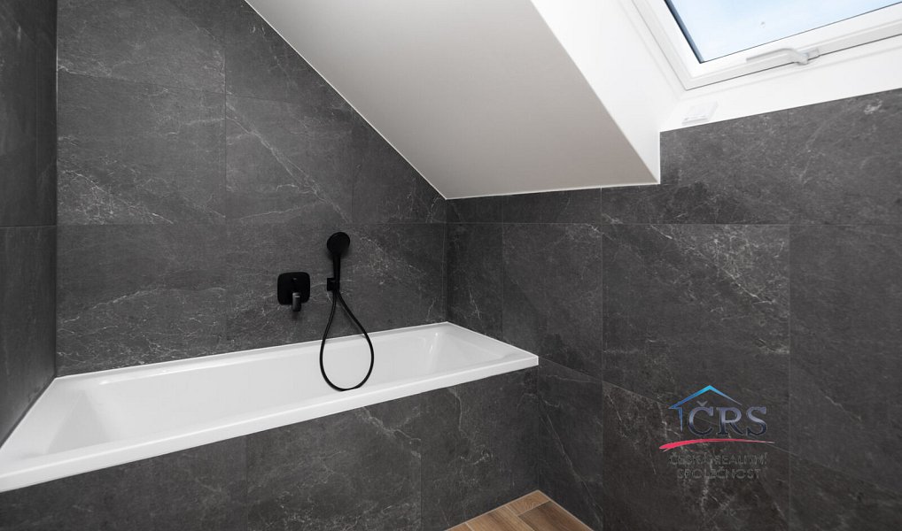 Prodej domu 140 m² s pozemkem 581 m², Nová Ves pod Pleší – náhled fotky 15