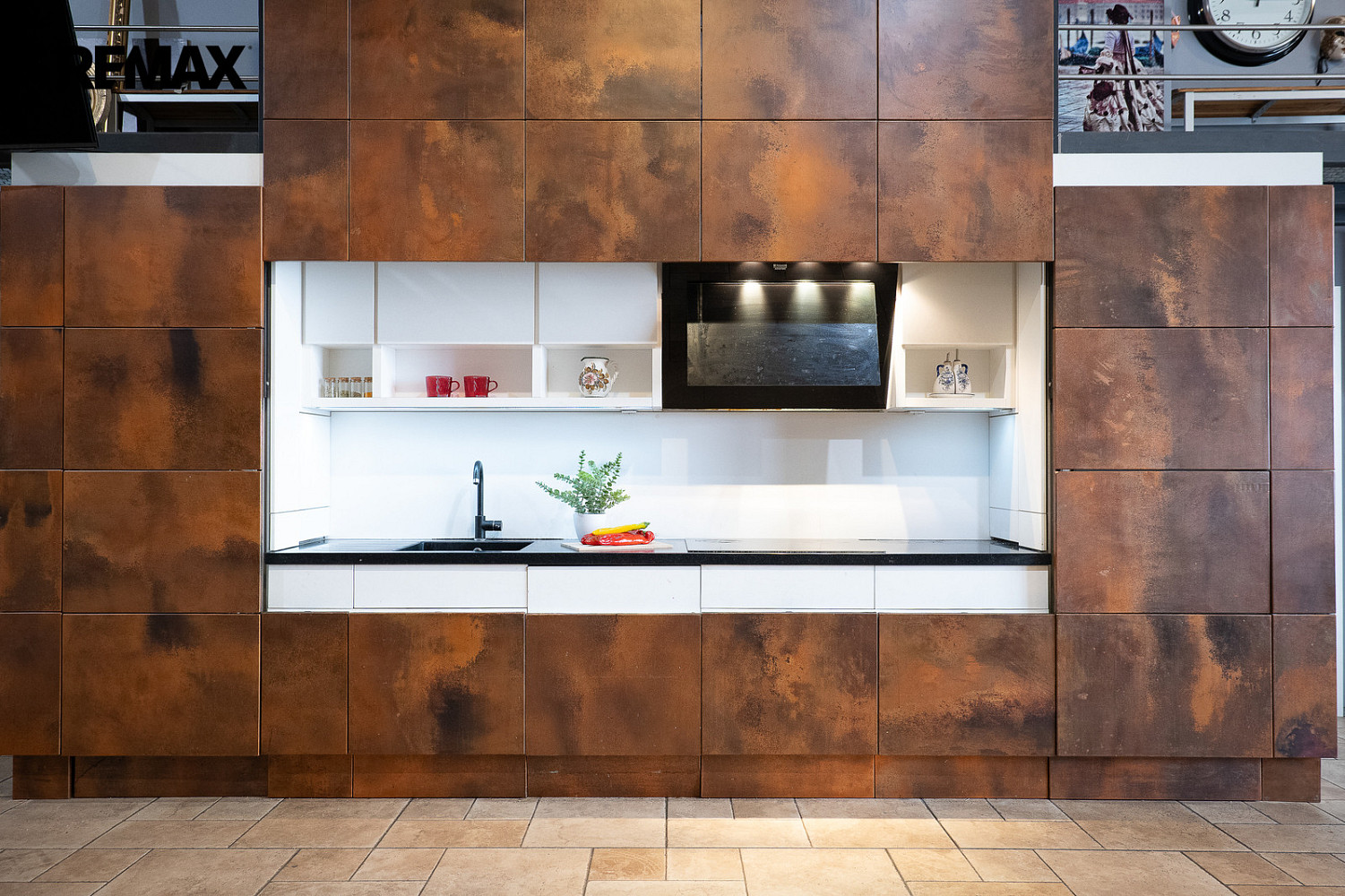 Prodej obchodních prostor 240 m² – pohled 2