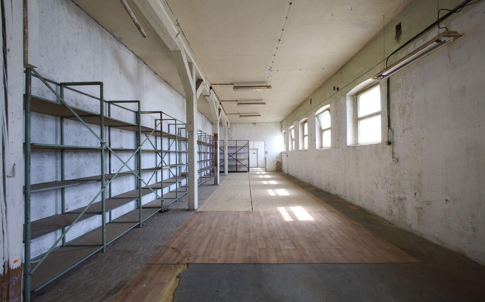 Pronájem skladovacích prostor 116 m² – fotografie 4