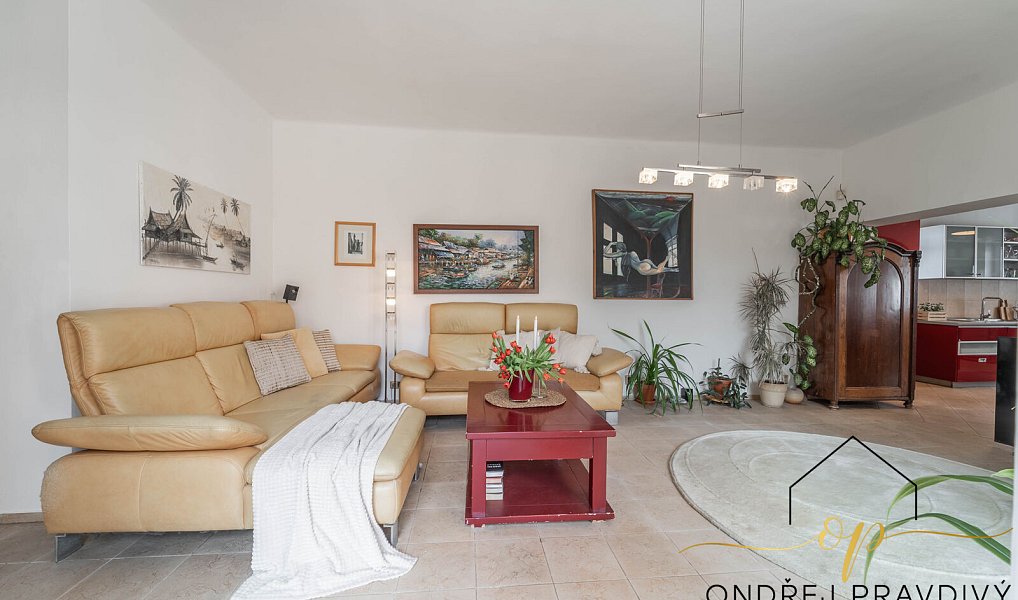 Prodej domu 265 m² s pozemkem 428 m², Lety – náhled fotky 14