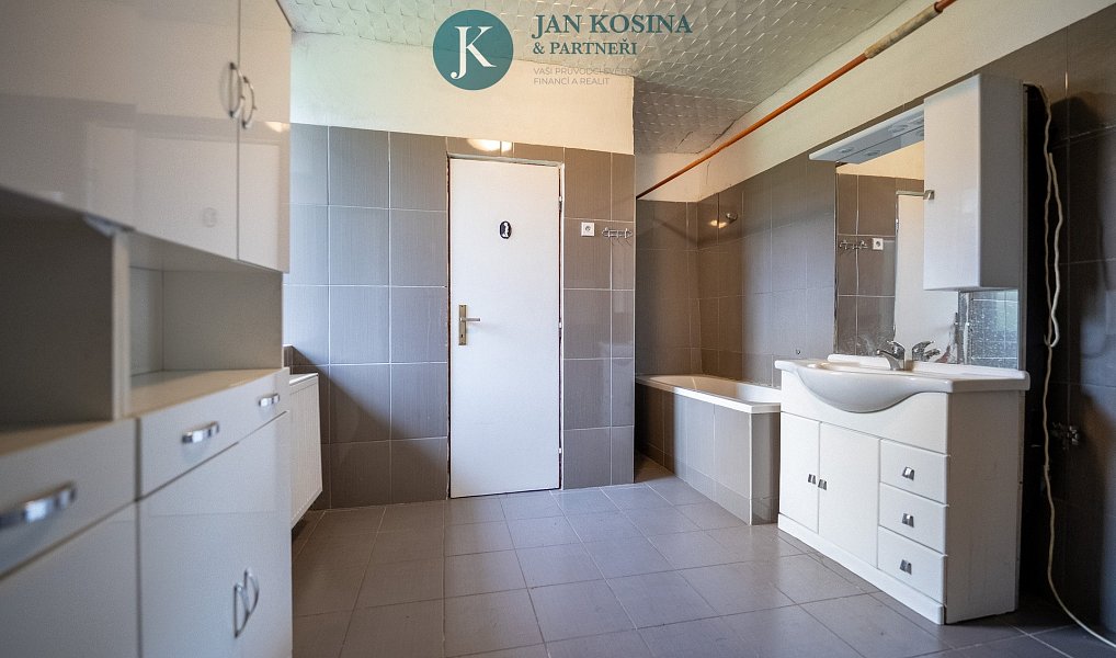 Prodej domu 200 m² s pozemkem 1 384 m², Doubek – náhled fotky 11