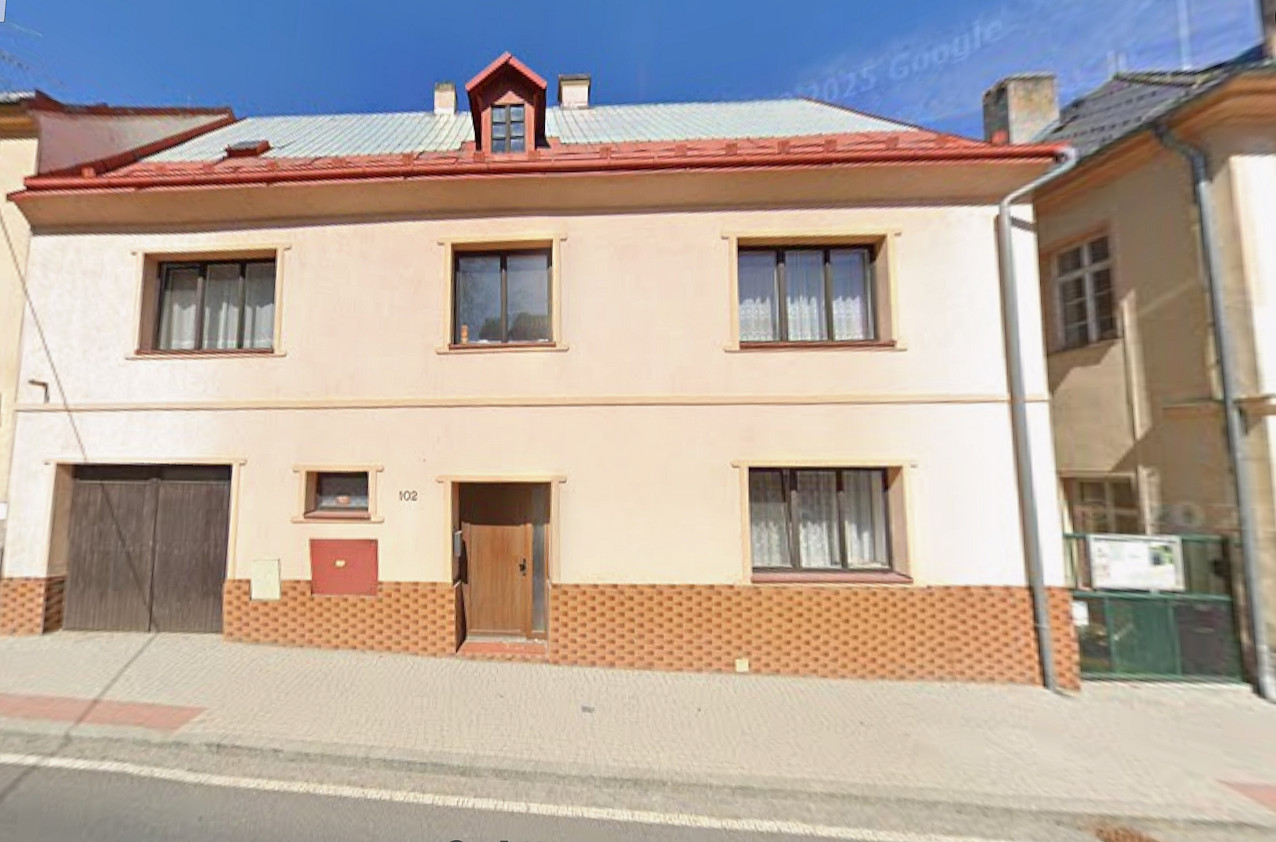 Prodej domu 425 m² s pozemkem 384 m²