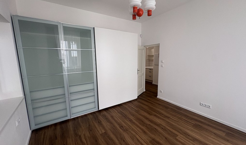Pronájem bytu 3+kk 71 m², Jičín – náhled fotky 12