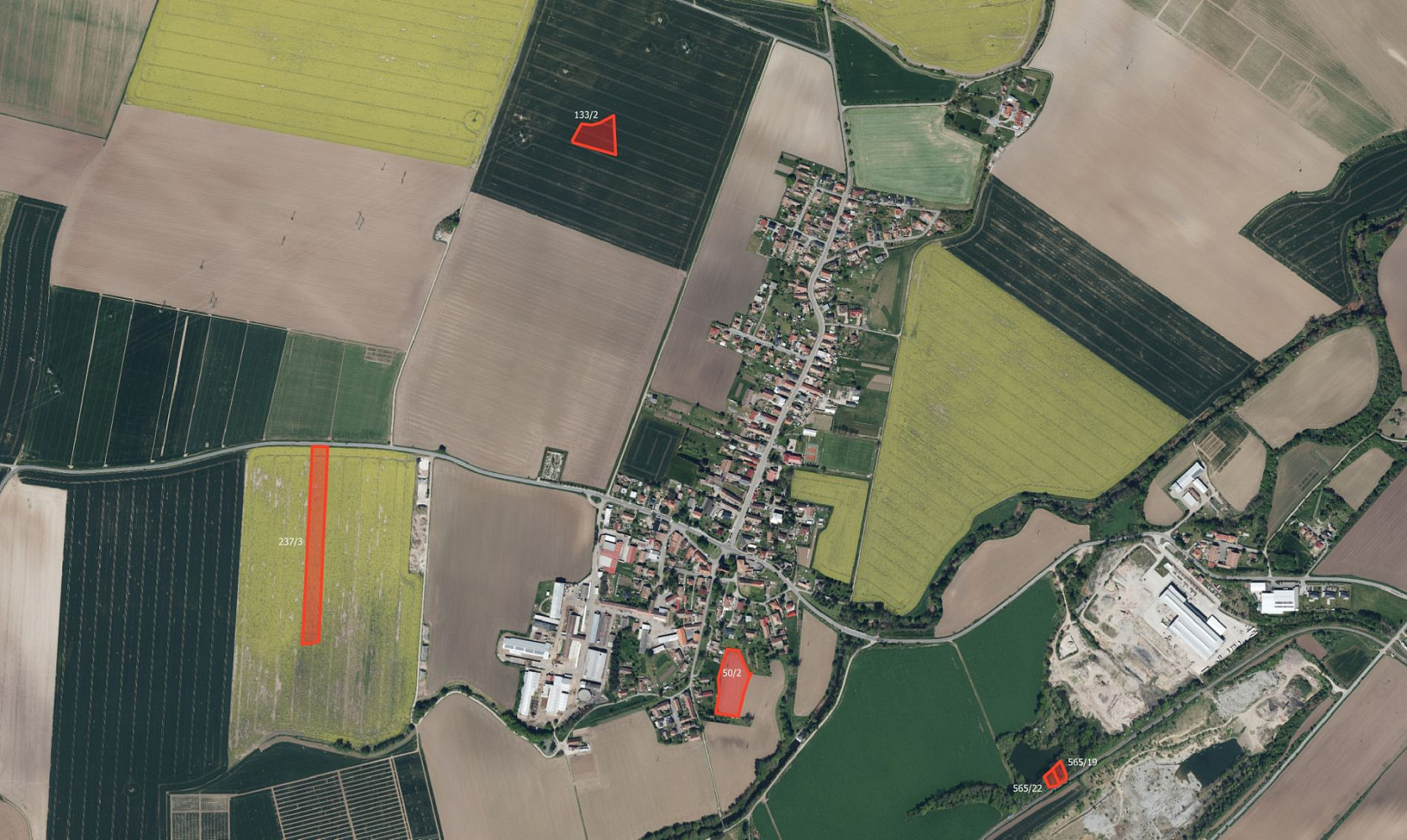 Prodej pole 25 978 m²