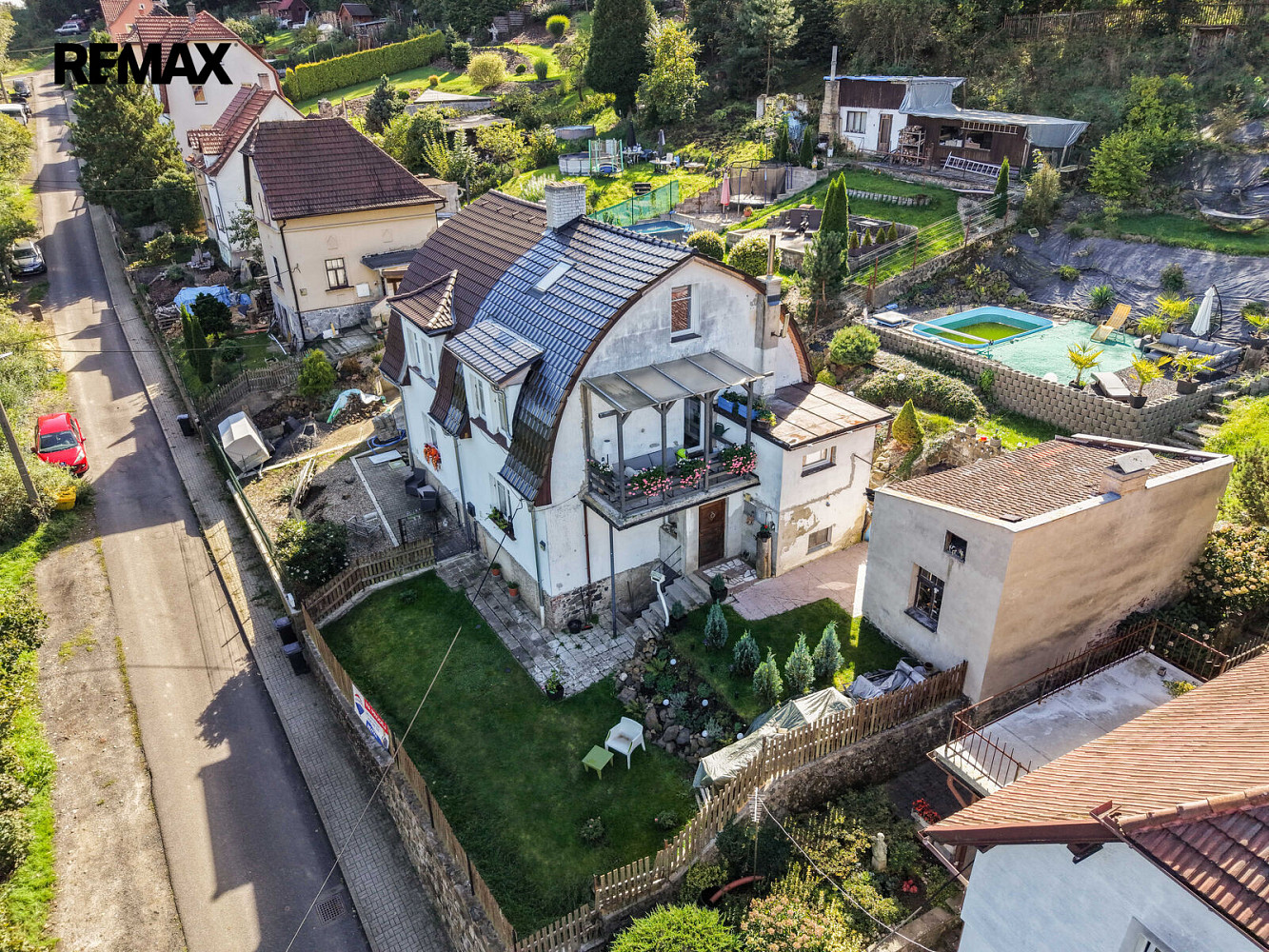 Prodej domu 109 m² s pozemkem 884 m² – fotografie 2