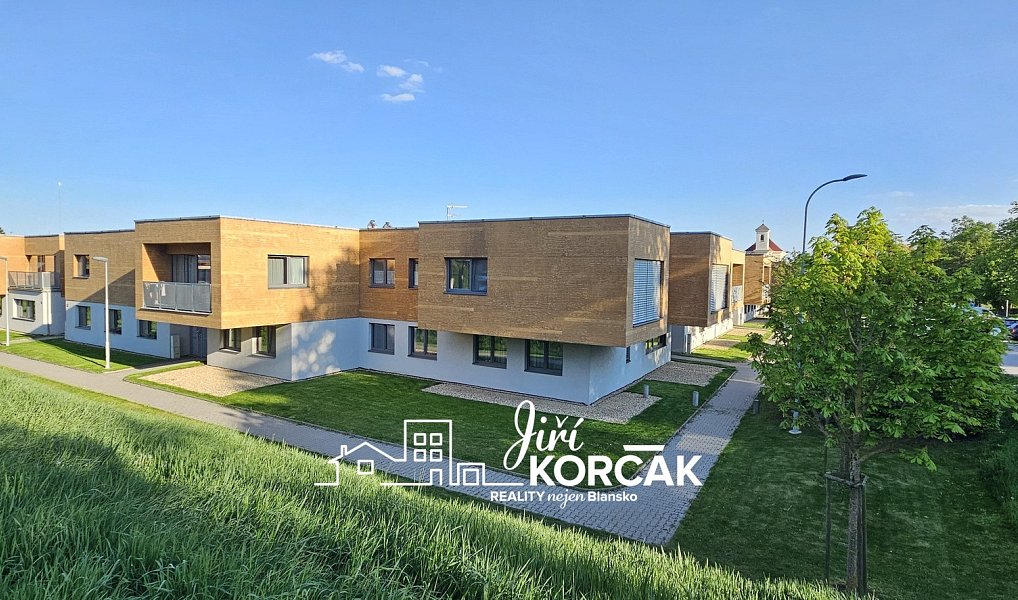 Pronájem bytu 2+kk 69 m², Slavkov u Brna – náhled fotky 3