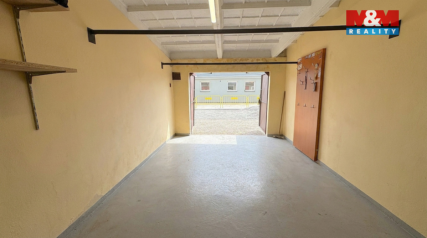 Prodej garáže 21m2, lanškroun — photo 4