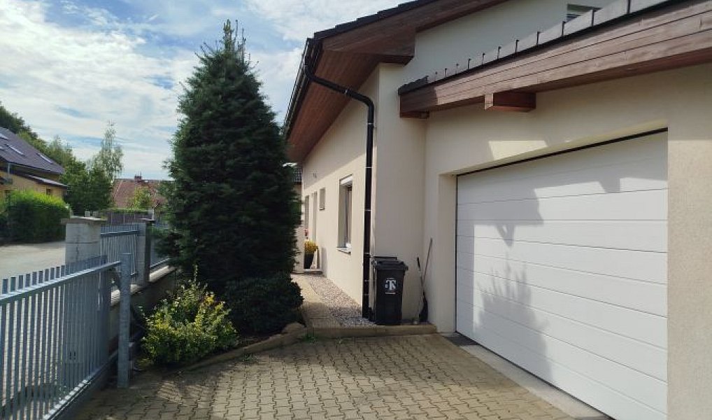 Prodej domu 211 m² s pozemkem 825 m², Krhanice – náhled fotky 11