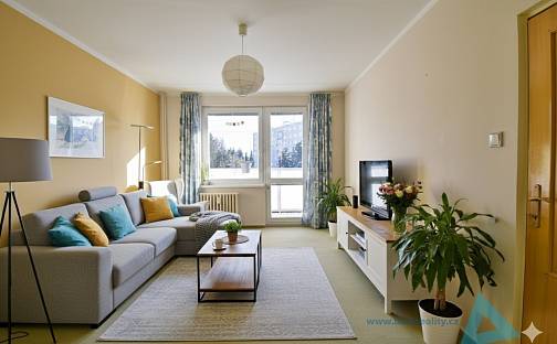 Prodej bytu 5+1 95 m², K Hájku, Nová Paka, okres Jičín