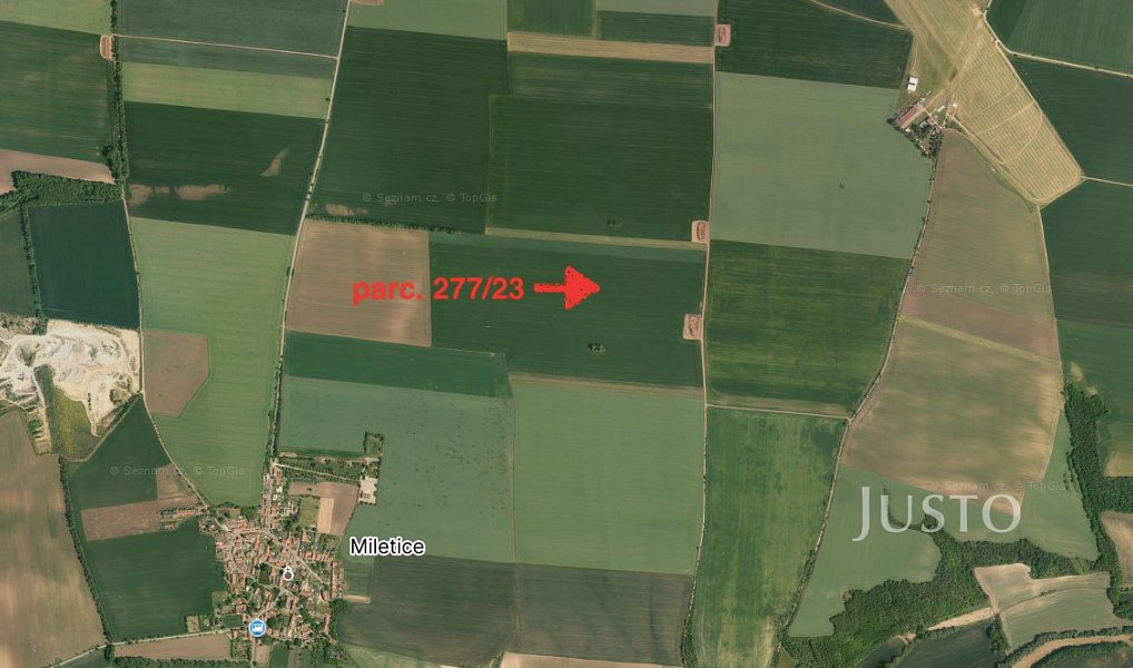 Prodej pole 7 167 m², Černuc – náhled fotky 8