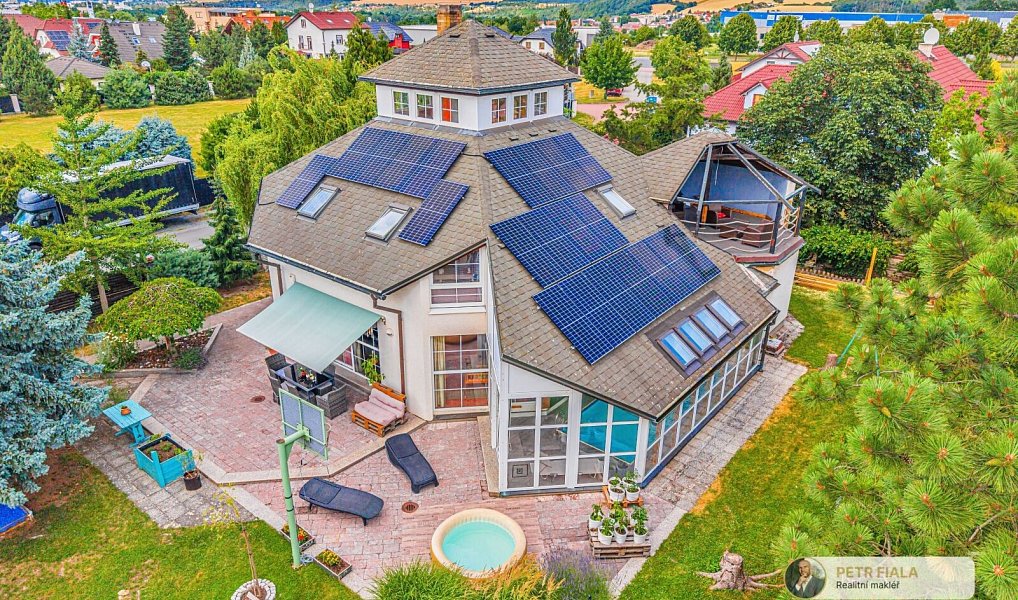 Prodej domu 305 m² s pozemkem 1 174 m², Plzeň – náhled fotky 30