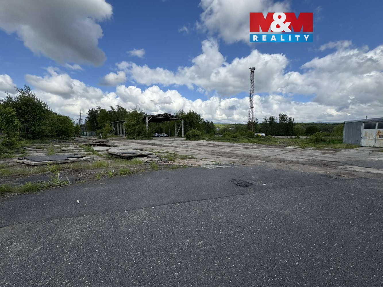 Pronájem pozemku 10 000 m² – fotografie 2