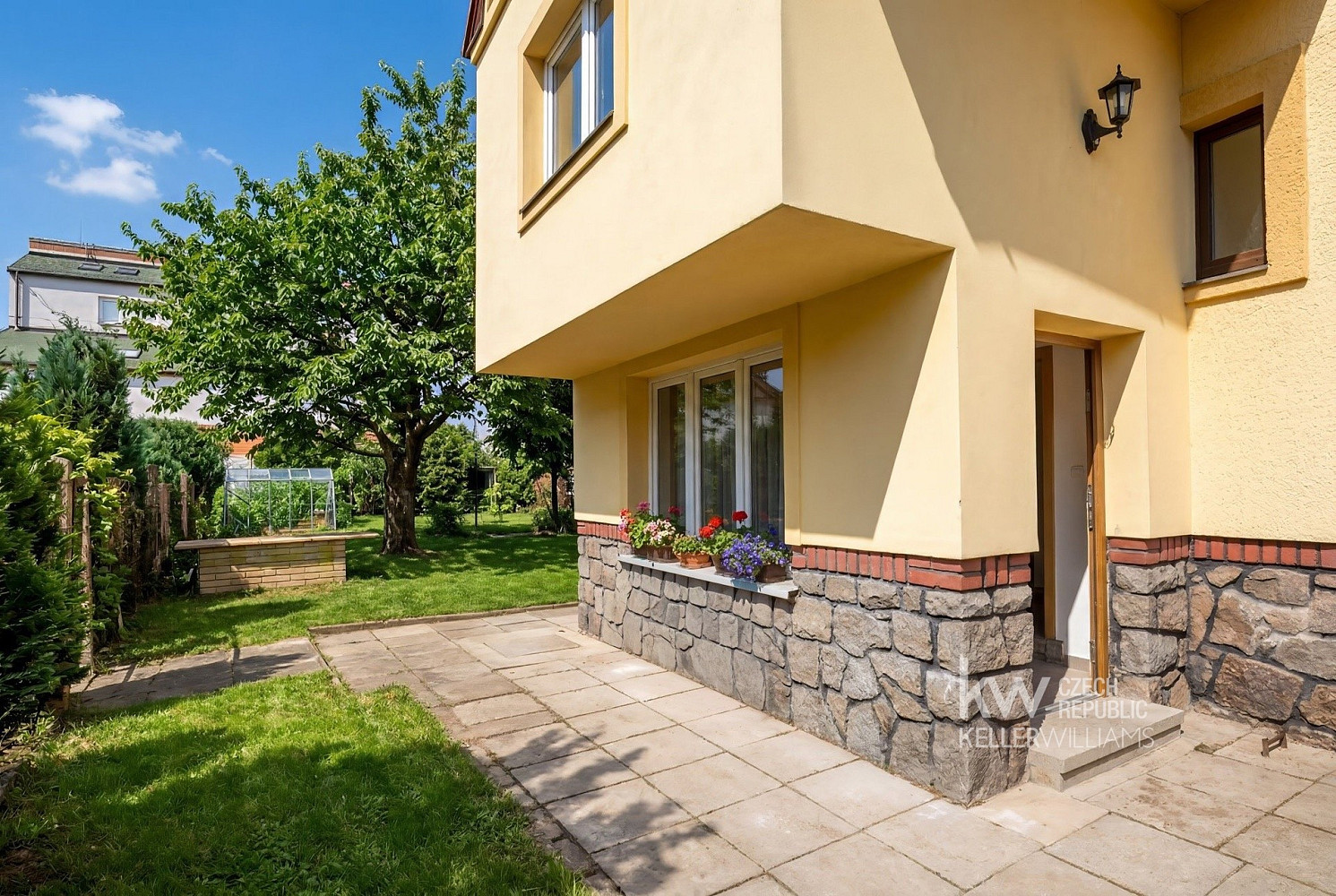 Pronájem bytu 5+1 231 m² – fotografie 3