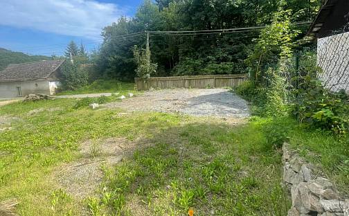 Prodej stavebního pozemku 1 144 m², Košíky, okres Uherské Hradiště
