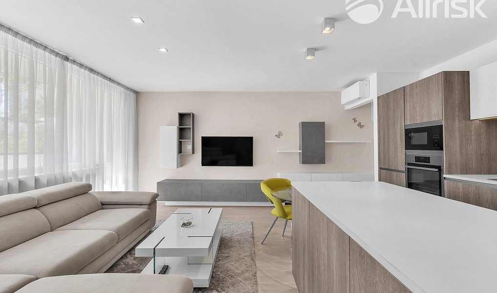 Pronájem bytu 2+kk 61 m², Praha – náhled fotky 11