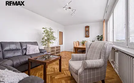 Prodej bytu 4+1 86 m², Gutova, Praha 10 - Strašnice