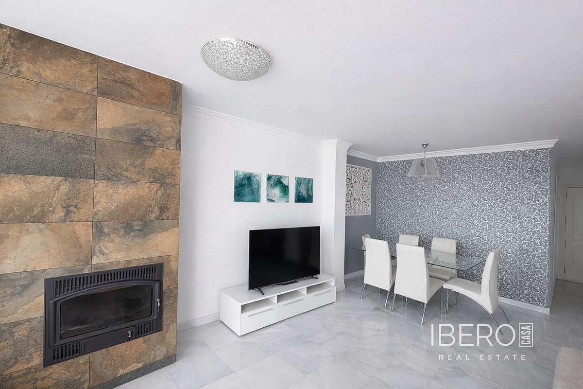 Casa 4+kk – Estepona, Urbanización Altos de Guadalobon, Urbanización Puerto Estepona (Seghers) - Més