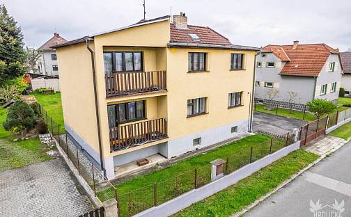 Prodej domu 244 m² s pozemkem 829 m², Strakonice