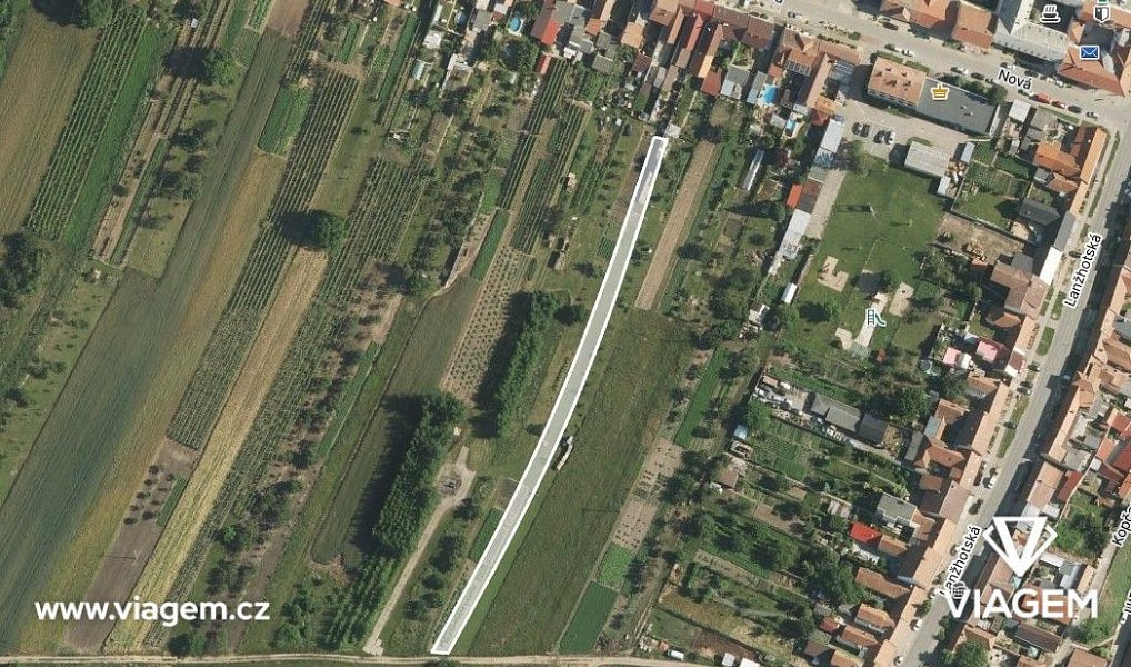 Prodej zahrady 745 m², Kostice – náhled fotky 2