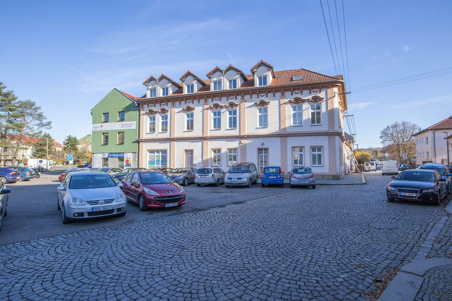 Prodej komerčního objektu (jiného typu) 612 m²