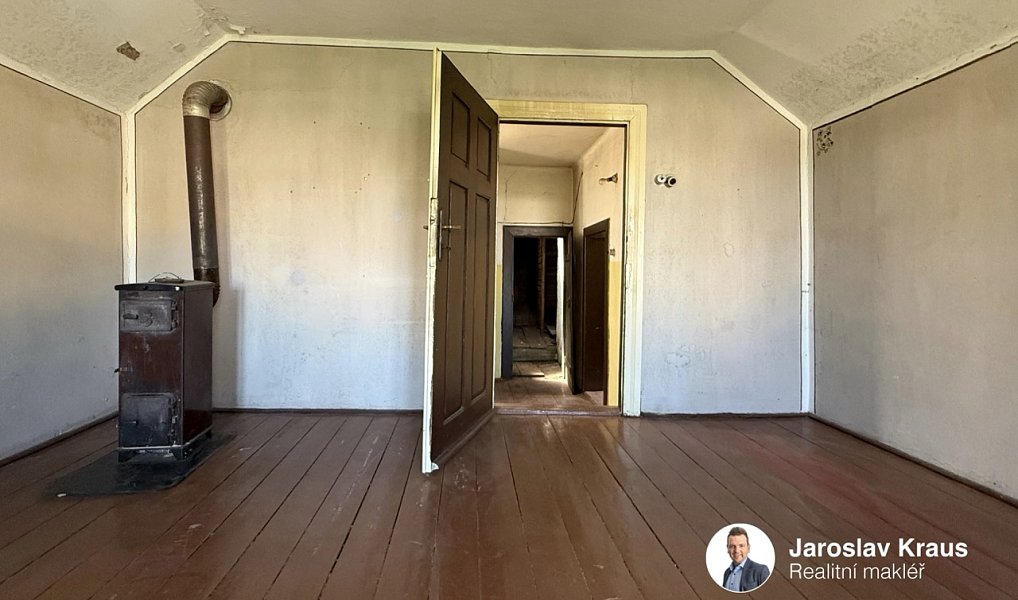 Prodej domu 186 m² s pozemkem 744 m², Lázně Bělohrad – náhled fotky 21