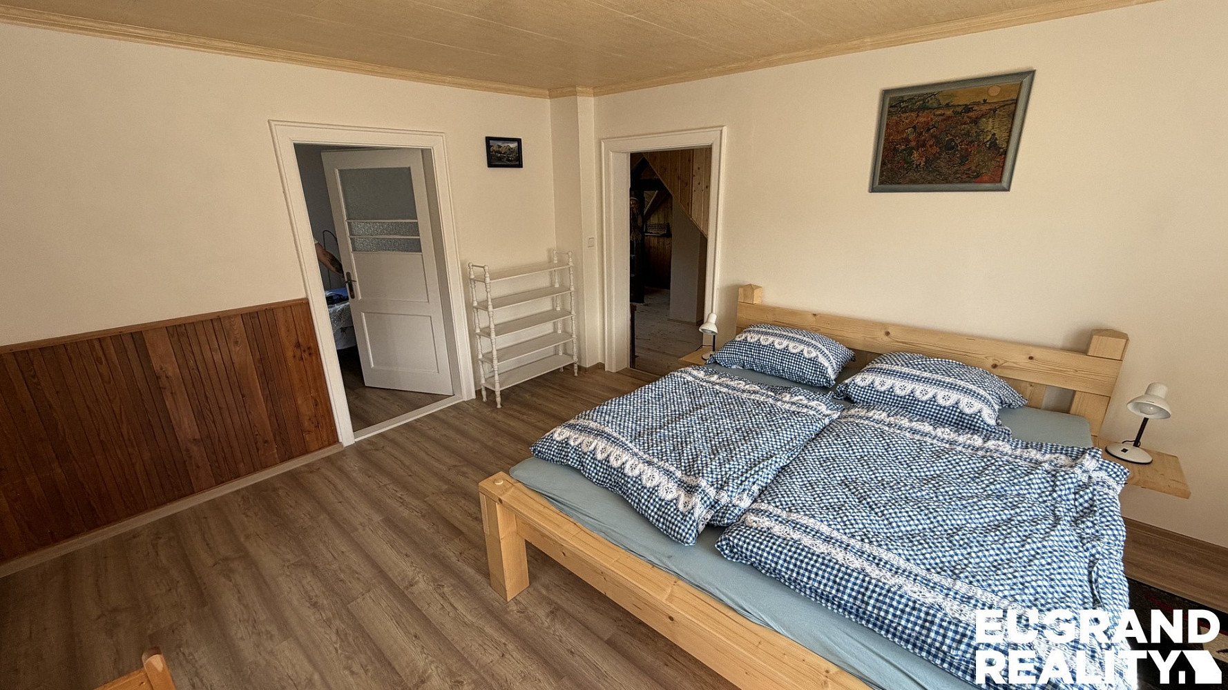Prodej domu 250 m² s pozemkem 1 246 m² – fotografie 4