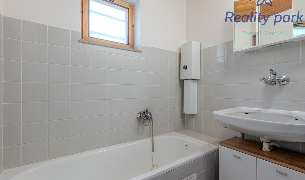 Prodej chaty/chalupy 99 m² s pozemkem 343 m², Město Albrechtice – náhled fotky 13