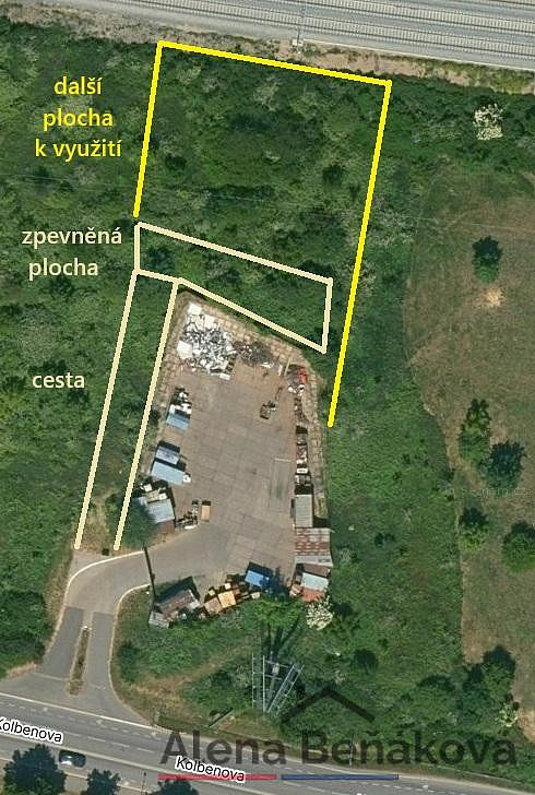 Pronájem pozemku 1 600 m²