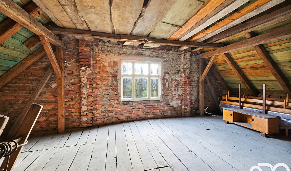 Prodej domu 300 m² s pozemkem 1 247 m², Krásný Les – náhled fotky 23