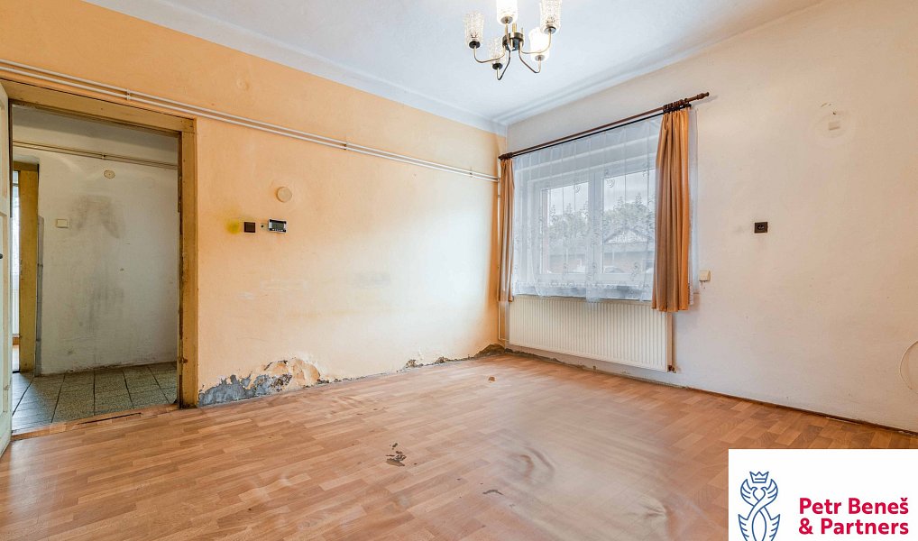 Prodej domu 55 m² s pozemkem 1 024 m², Krupá – náhled fotky 19