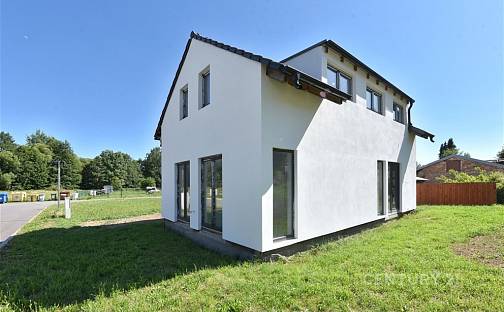 Prodej stavebního pozemku 784 m², Dolní Cerekev, okres Jihlava