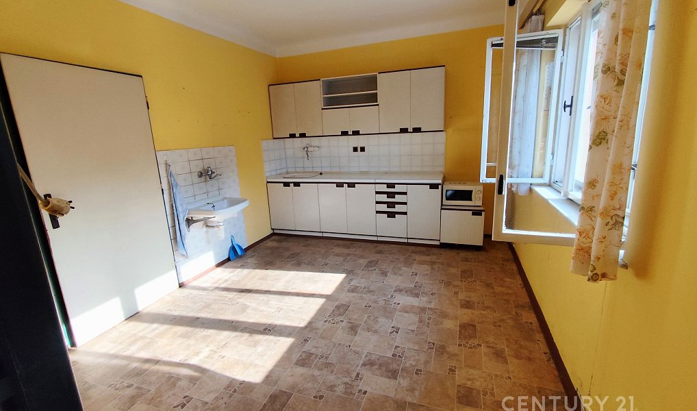 Prodej domu 86 m² s pozemkem 241 m², Dačice – náhled fotky 5