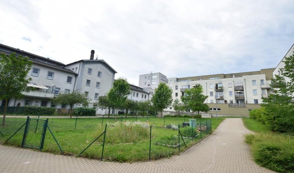 Pronájem bytu 1+kk 40 m², Beroun – náhled fotky 20