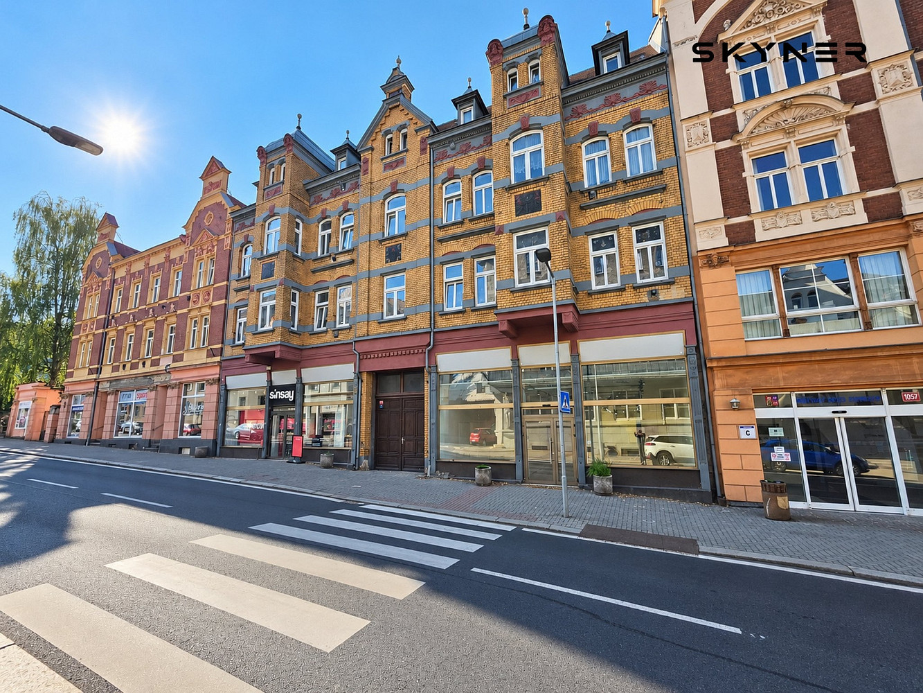 Pronájem obchodních prostor 280 m² – fotografie 2