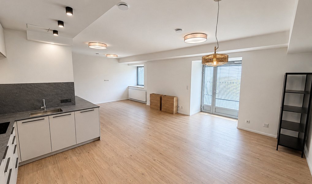 Prodej kanceláře 81 m², Slavkov u Brna – náhled fotky 15