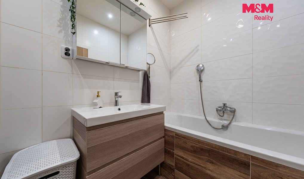 Prodej bytu 4+1 127 m², Kryry – náhled fotky 11