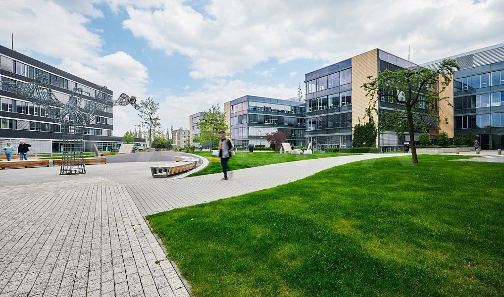 Pronájem kanceláře 1 261 m², Praha – náhled fotky 10