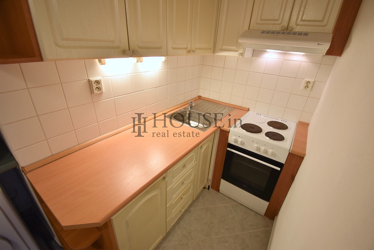 Pronájem bytu 1+kk 32 m² — photo 5