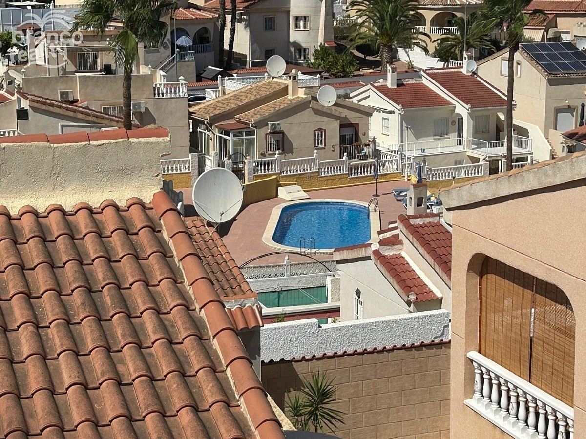 Prodej domu 60 m² s pozemkem 120 m² - Vista 4