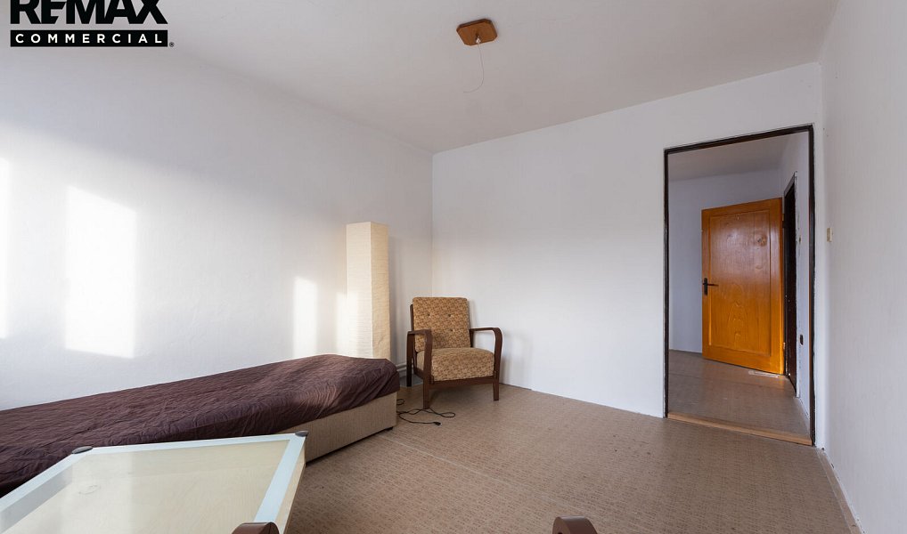 Prodej výrobních prostor 1 337 m², Nová Ves v Horách – náhled fotky 23