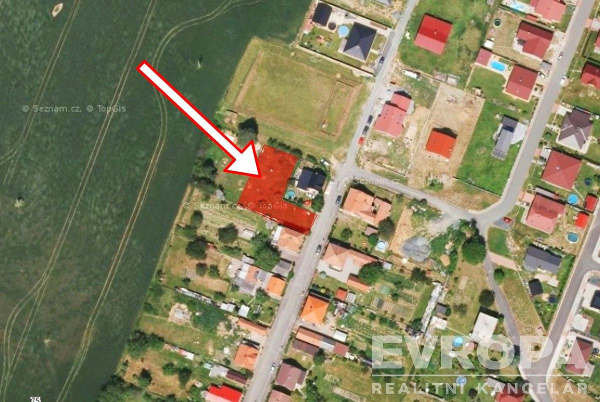 Prodej stavebního pozemku 829 m²