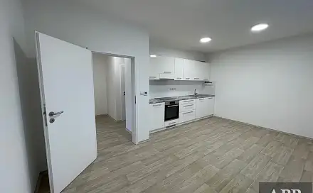 Pronájem bytu 3+kk 70 m²