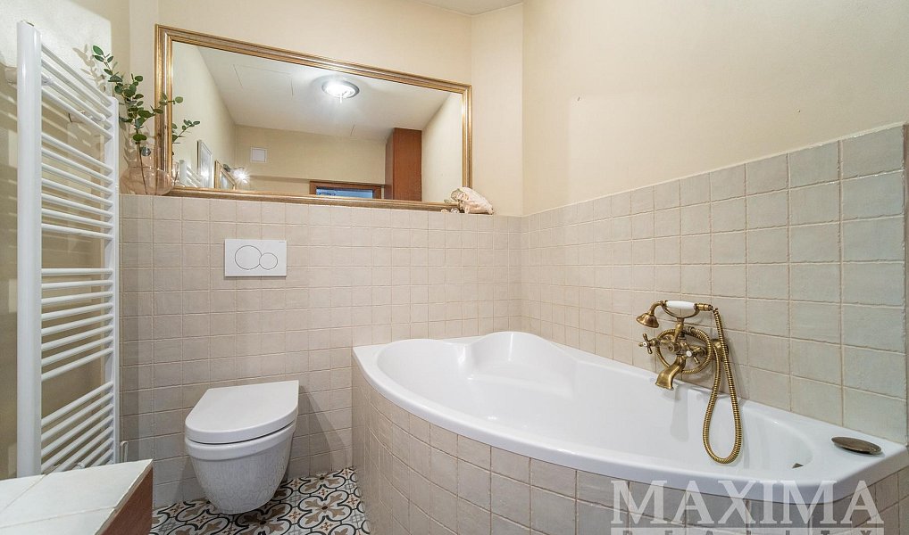 Prodej bytu 3+1 136 m², Praha – náhled fotky 13