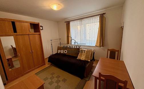 Pronájem bytu 2+kk 41 m², Dolní, Bystřice pod Hostýnem, okres Kroměříž
