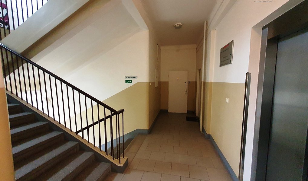 Pronájem kanceláře 46 m², Praha – náhled fotky 6