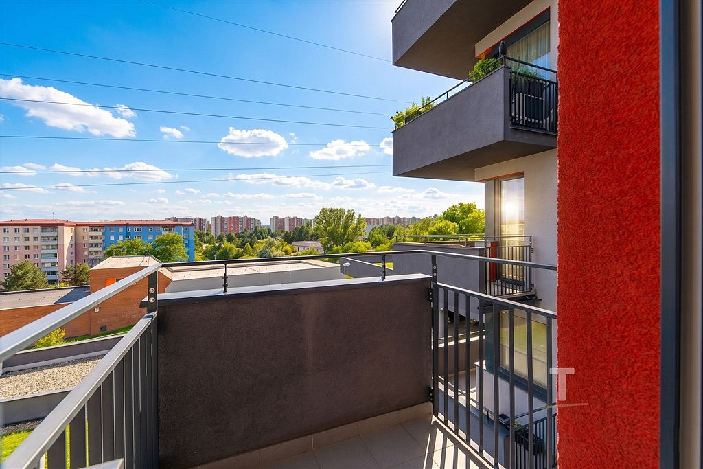 Prodej bytu 2+kk 70 m² - View 6