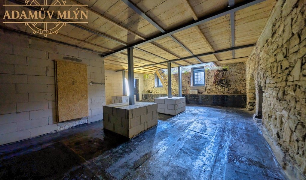 Prodej domu 670 m² s pozemkem 29 000 m², Lichnov – náhled fotky 19