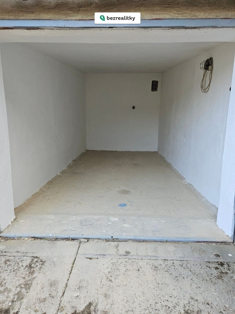 Prodej garáže 18 m2 — photo 3