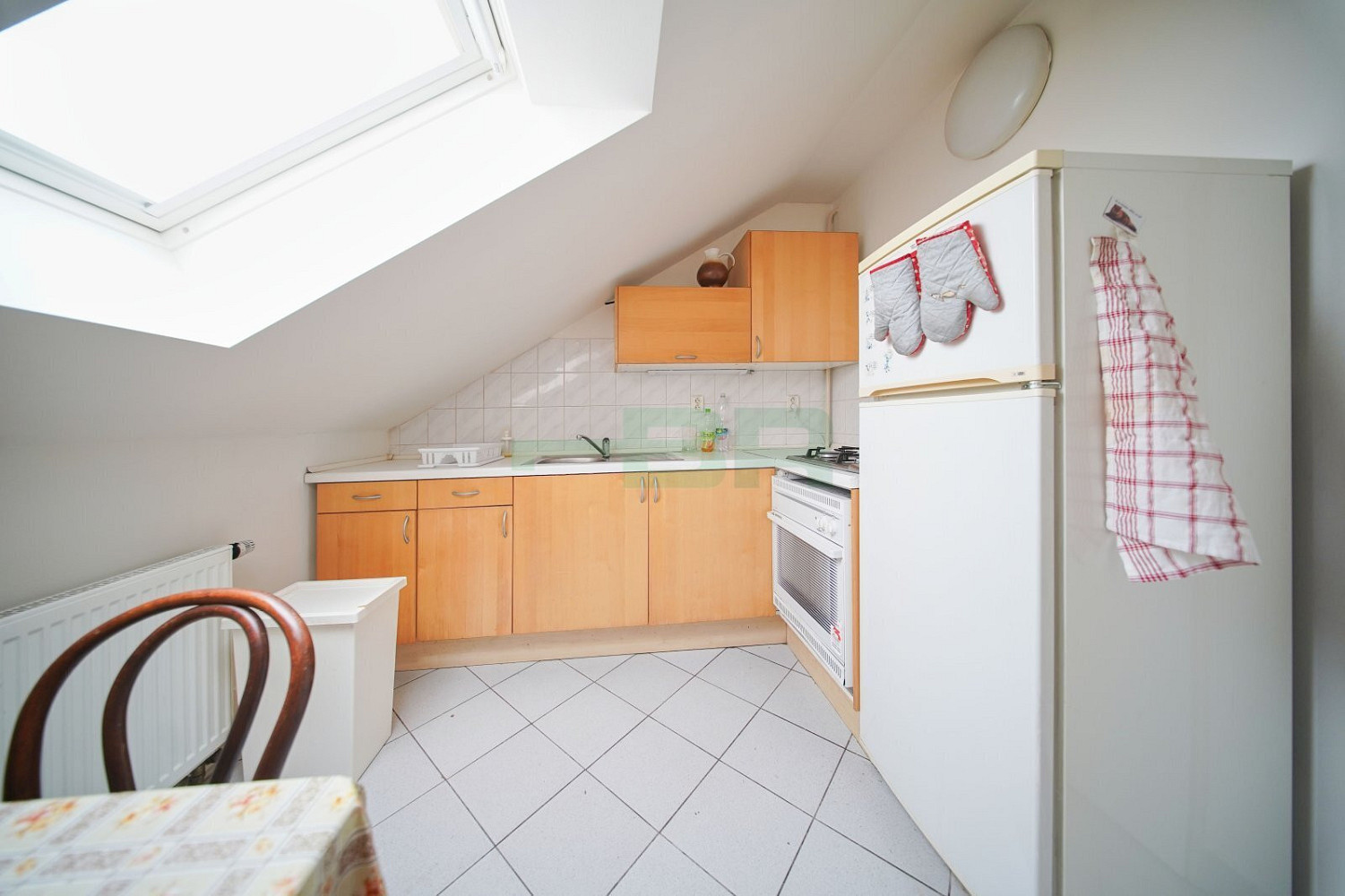 Pronájem kanceláře 77 m² – fotografie 3