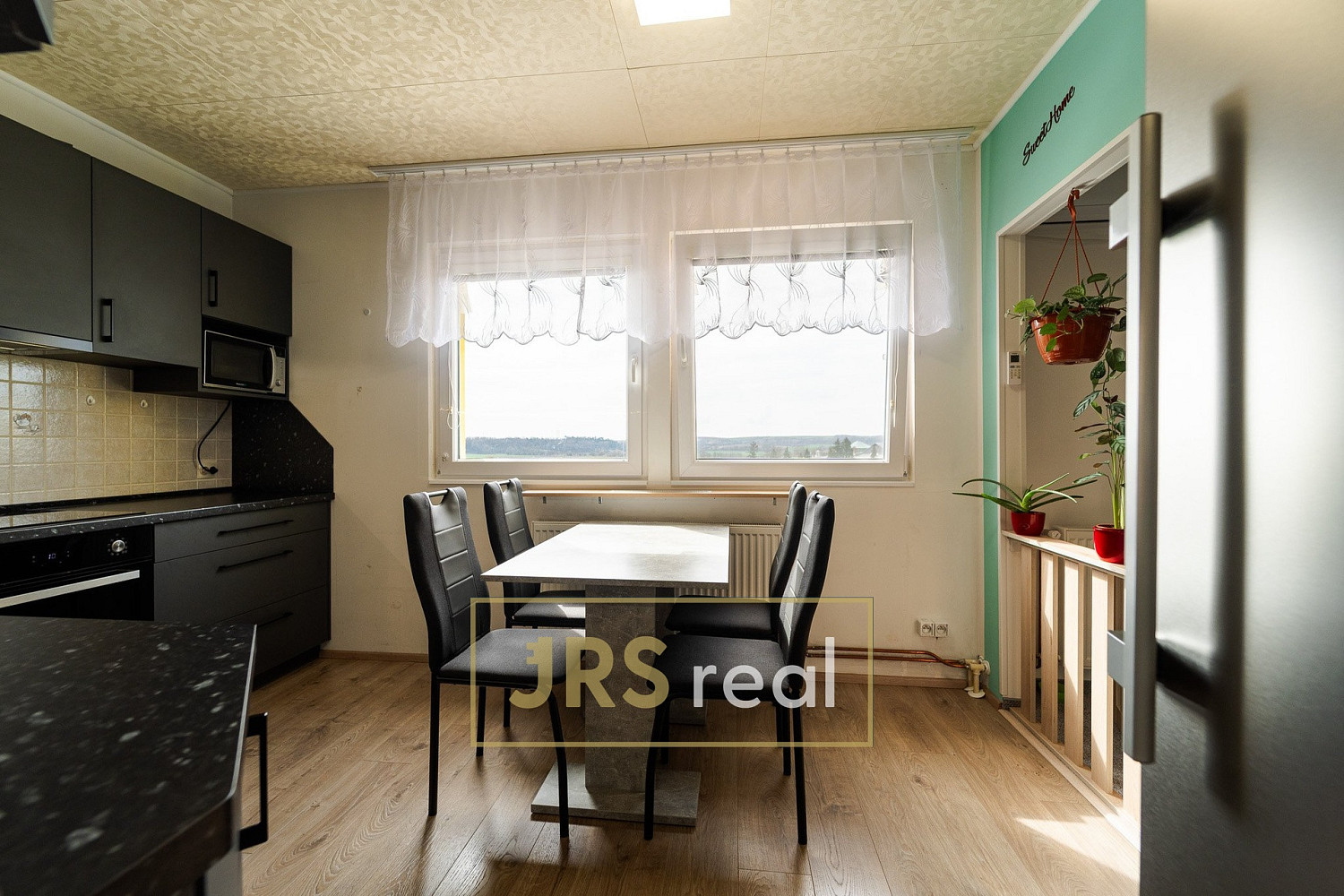 Prodej bytu 3+1 76 m² — photo 2